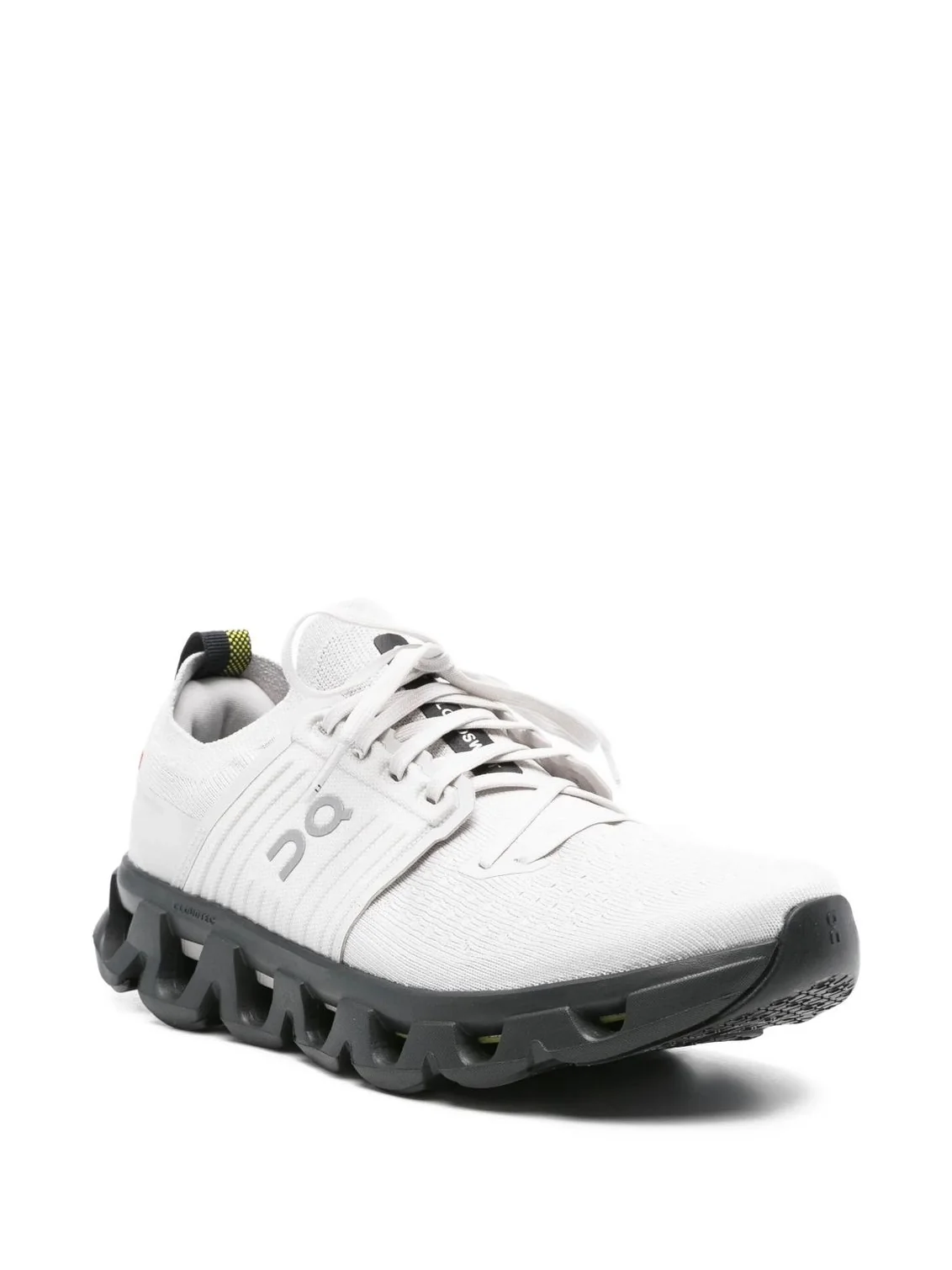 On Cloudswift  - Imagen 1