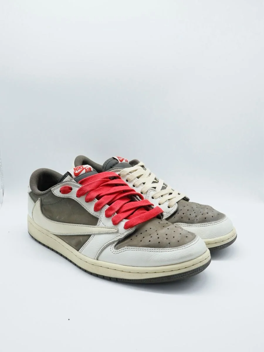 Jordan 1 Reverse Moca Travis Scott  - Imagen 1