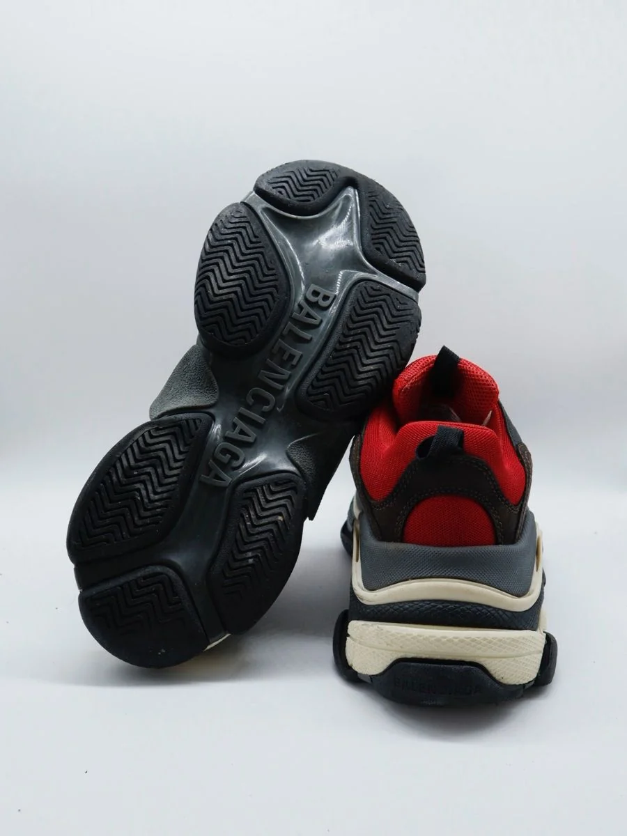 Balenciaga Triple S  - Imagen 3