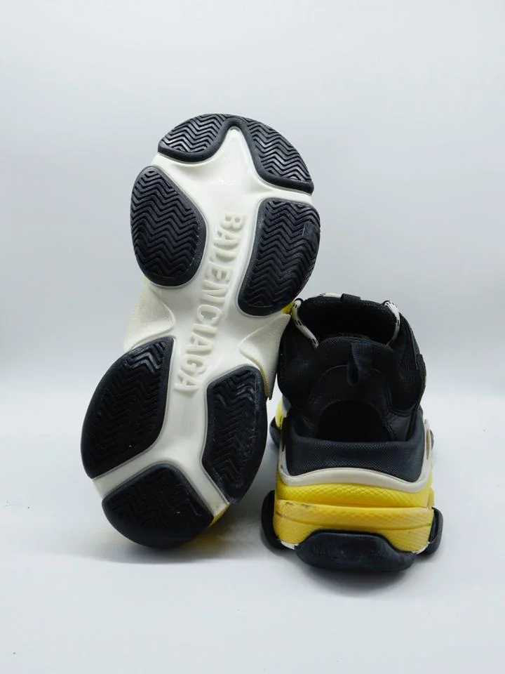 Balenciaga Triple S - Imagen 3