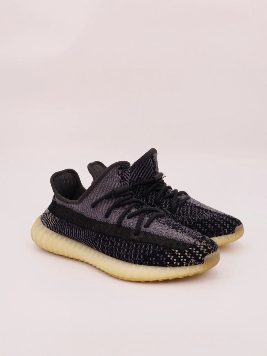 Yeezy 350 Carbon  - Imagen 1