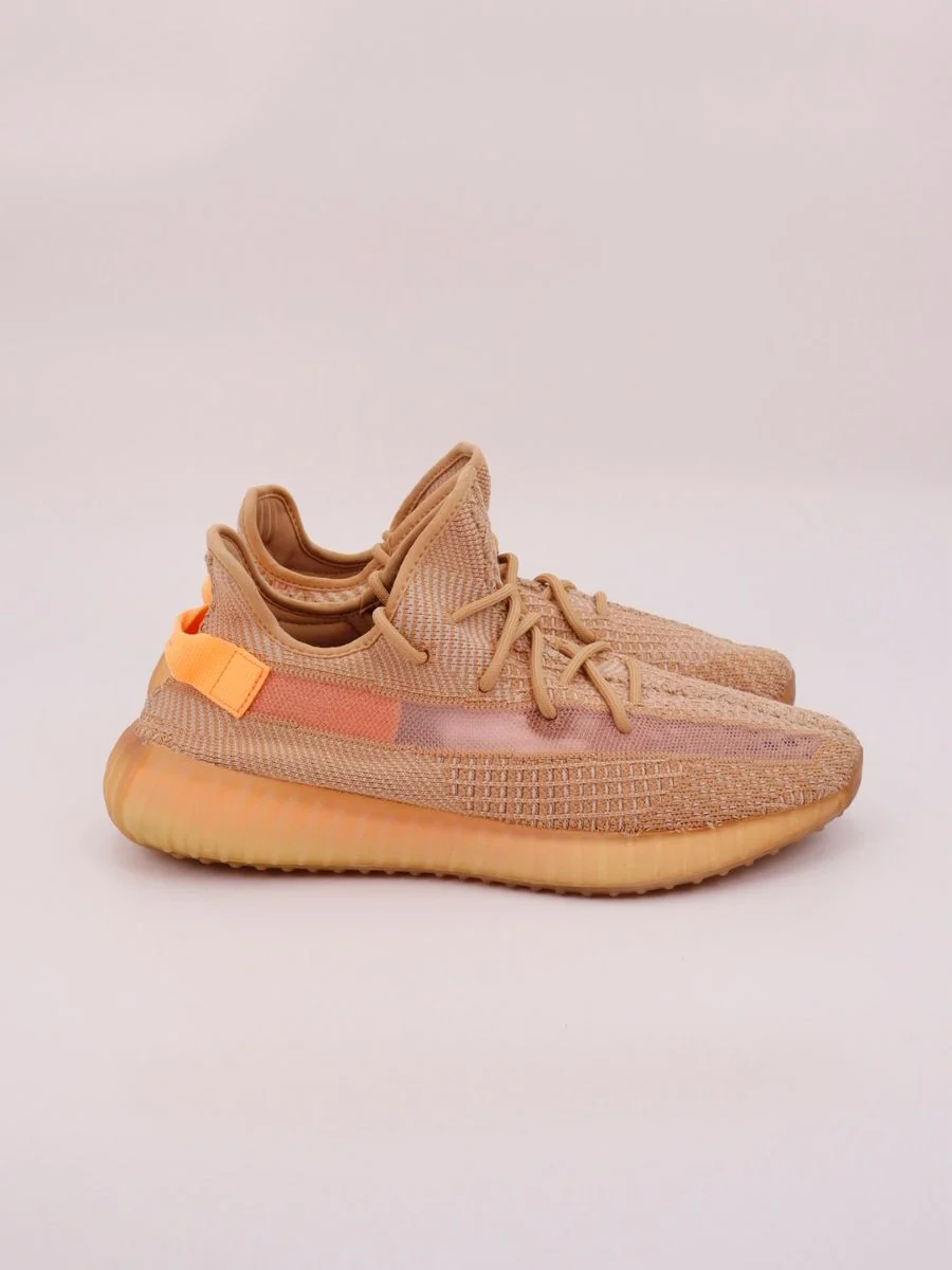 Yeezy 350 Clay