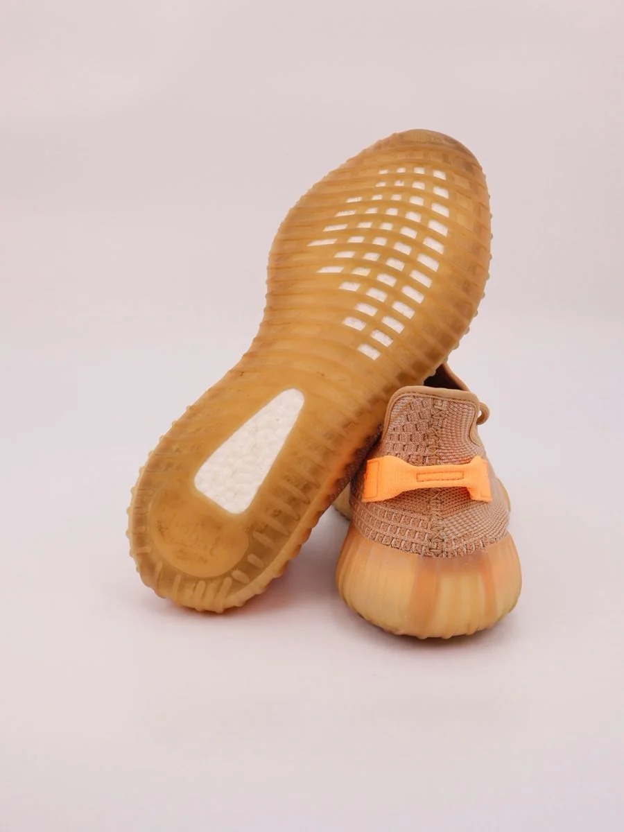 Yeezy 350 Clay - Imagen 3