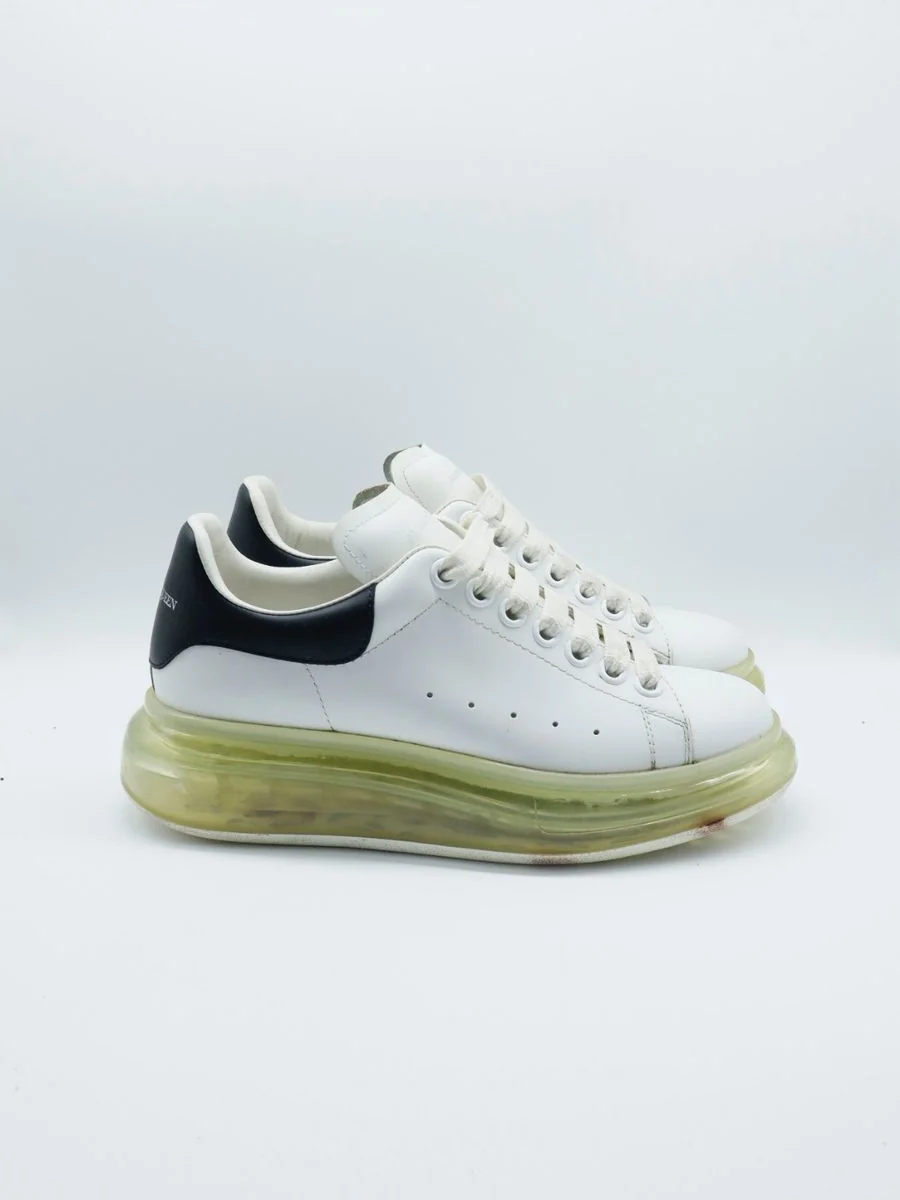 Alexander Mcqueen Valve 