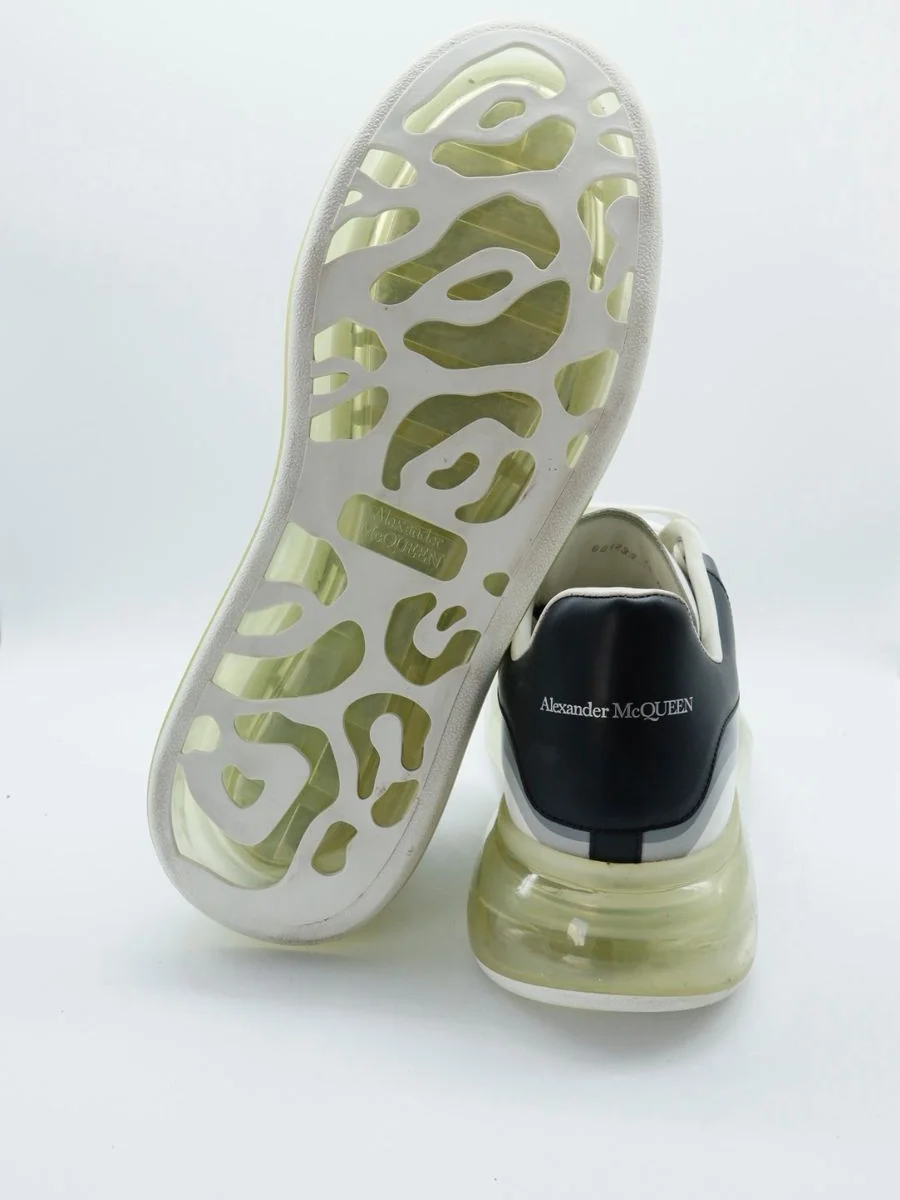 Alexander Mcqueen Valve  - Imagen 3