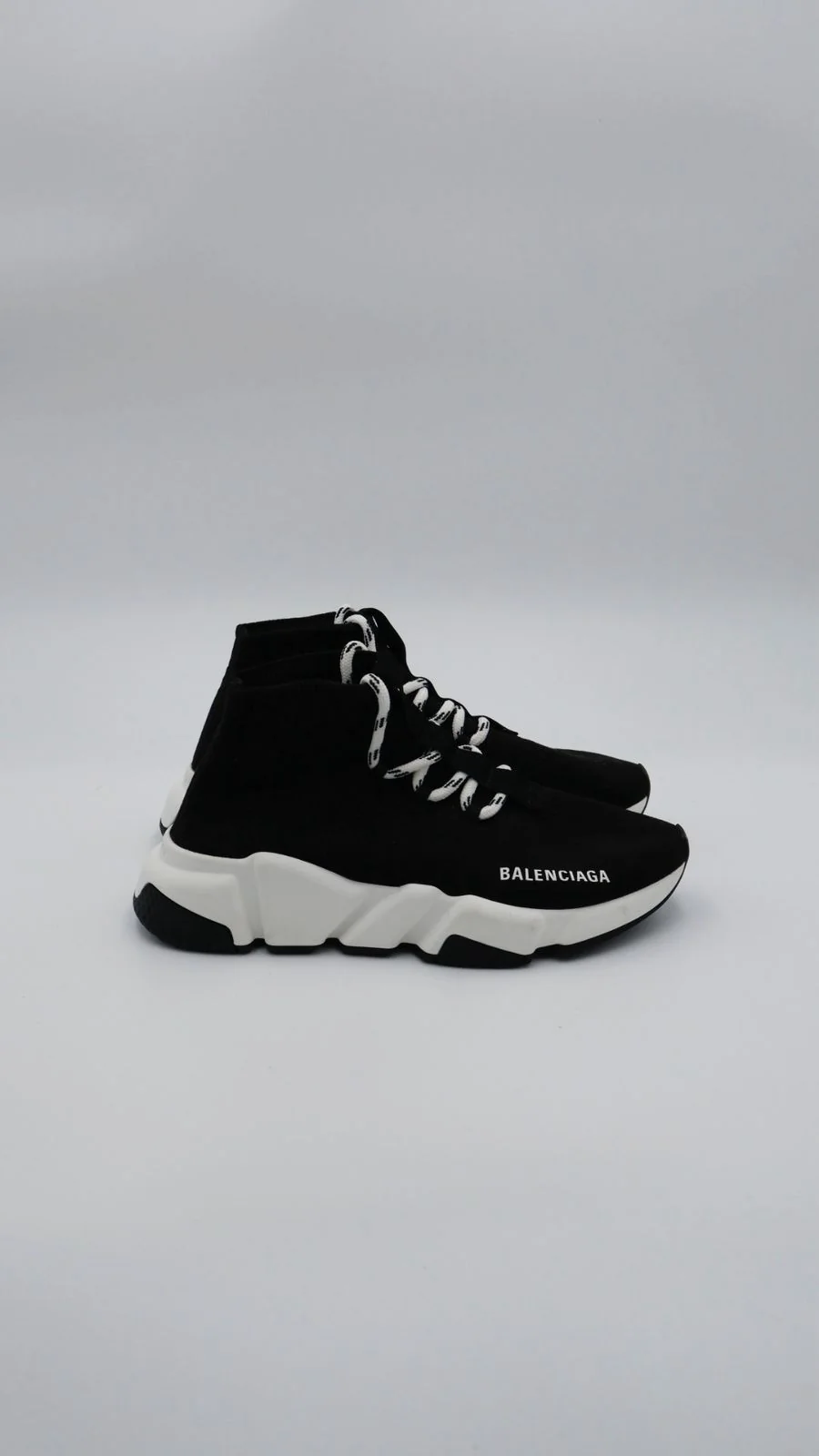 Balenciaga Speed Lace Up Clásico 
