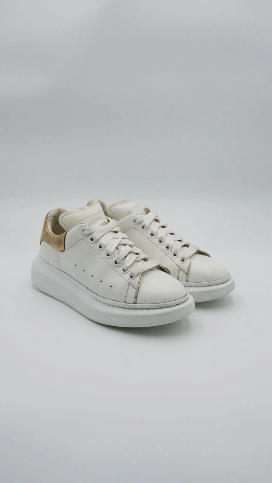 Alexander Mcqueen Gold  - Imagen 1