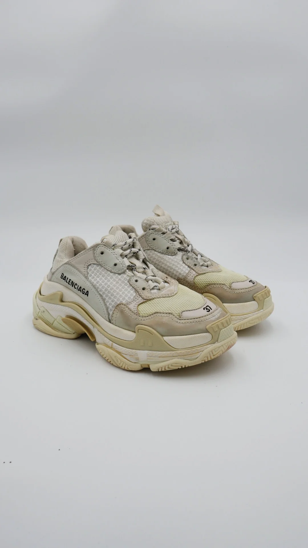 Balenciaga Triple S  - Imagen 2