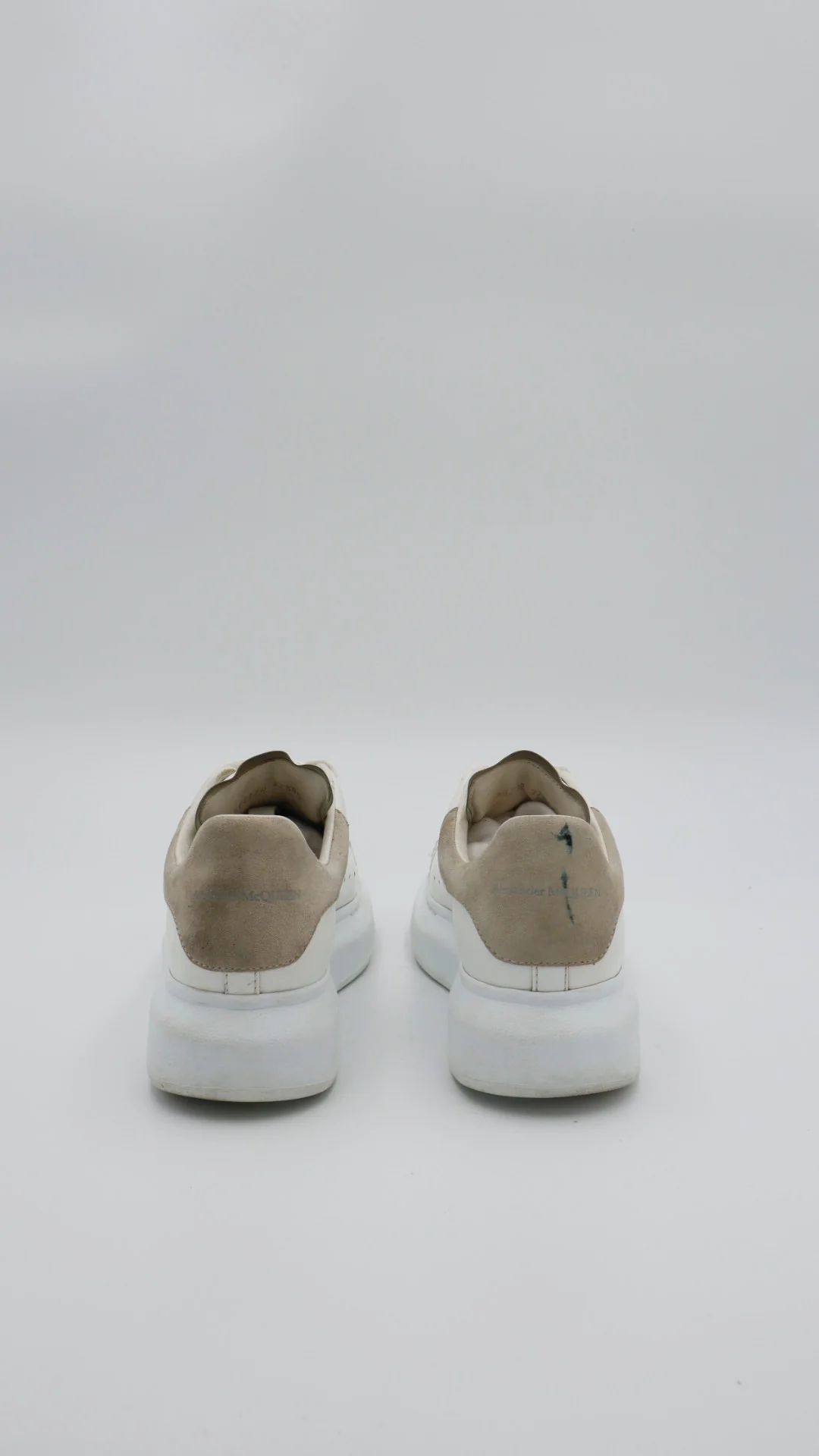 Alexander Mcqueen Gamuza  - Imagen 2