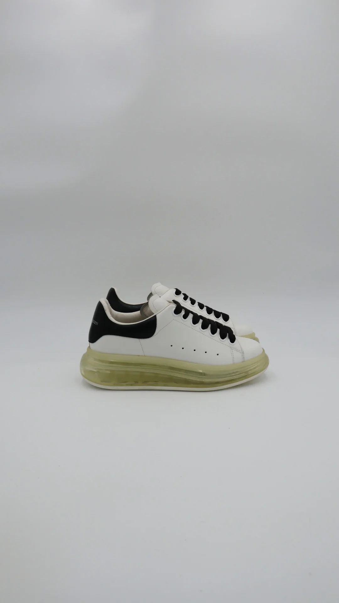 Alexander Mcqueen Black N White Valve 