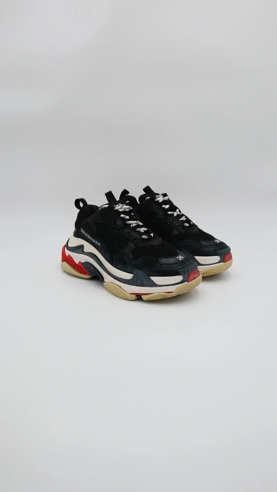 Balenciaga Triple S Clásico 
