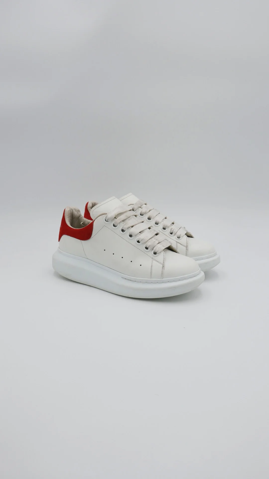 Alexander Mcqueen Gamuza  - Imagen 1