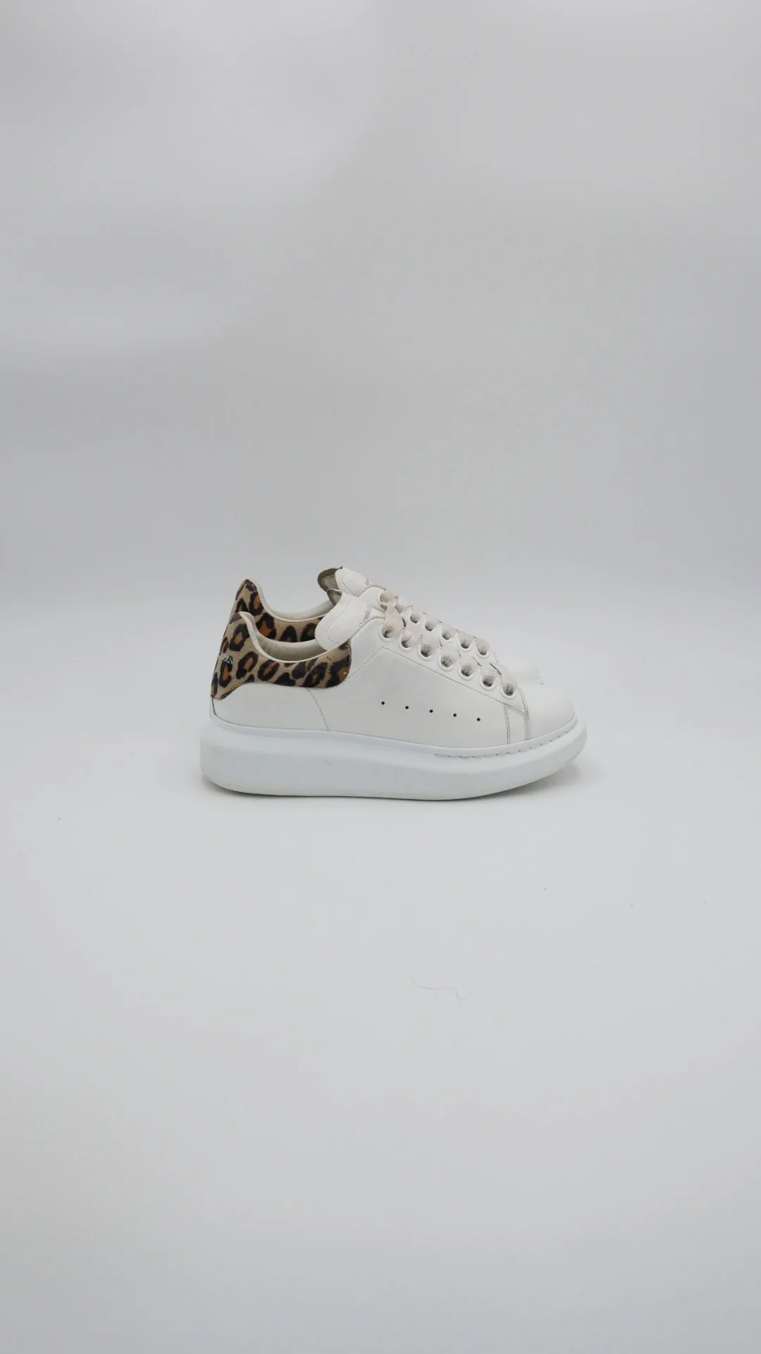 Alexander Mcqueen Leopard 