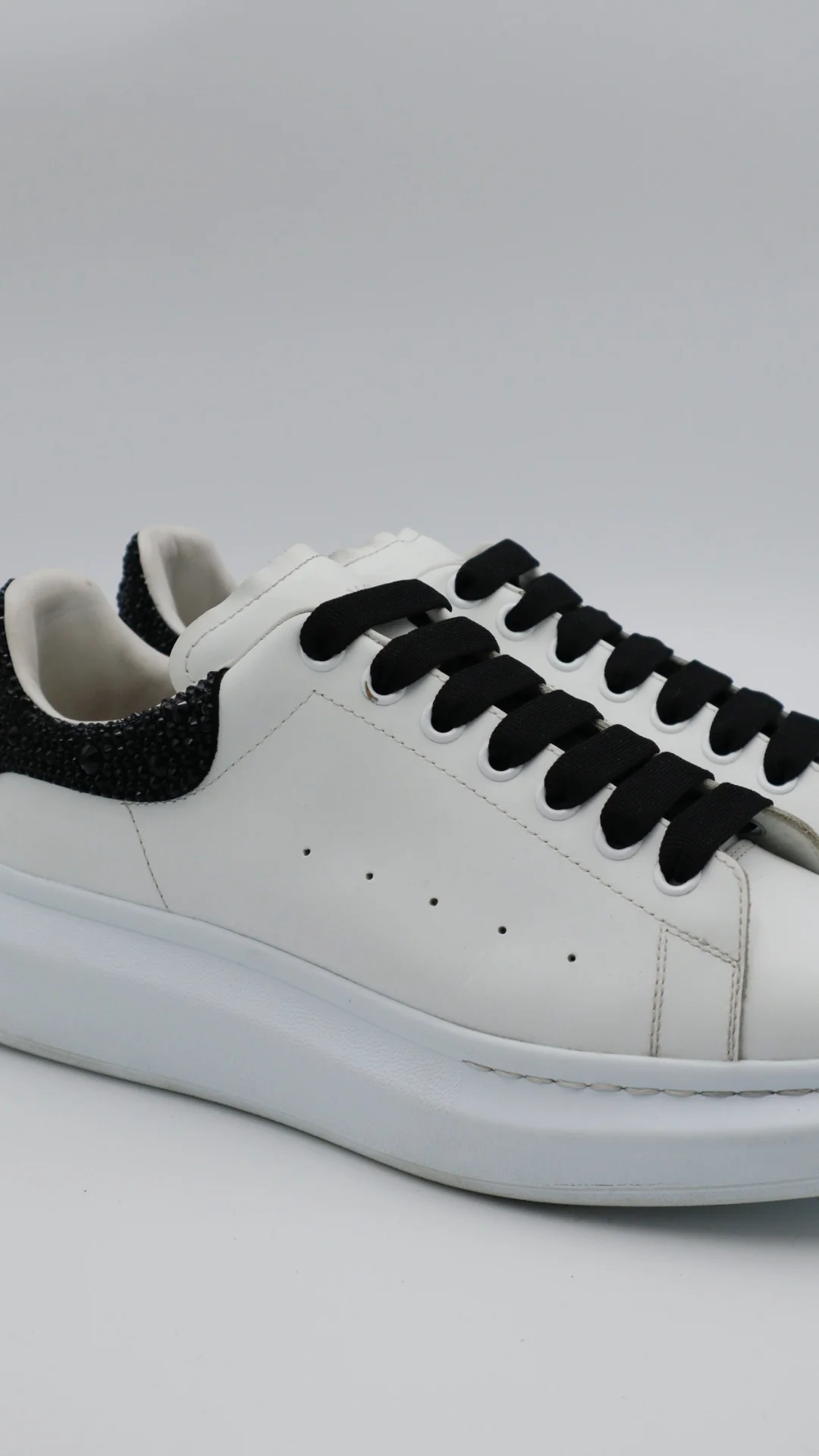 Alexander Mcqueen Black Swarovski  - Imagen 2