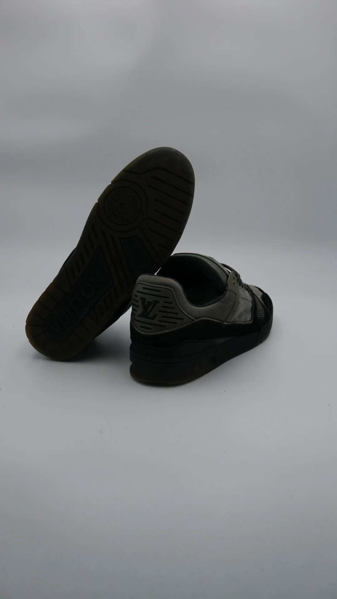 Louis Vuitton Trainer - Imagen 3