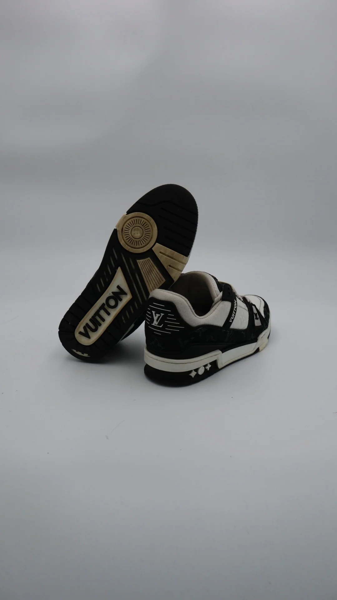 Louis Vuitton Trainer - Imagen 3