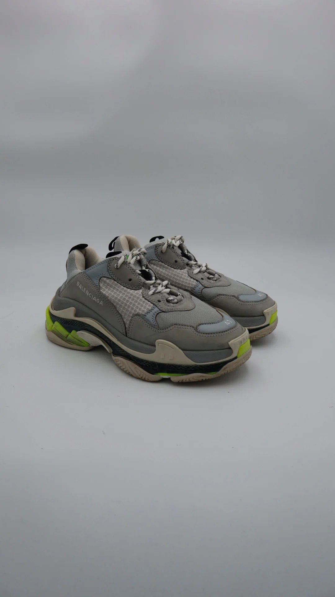 Balenciaga Triple S - Imagen 1