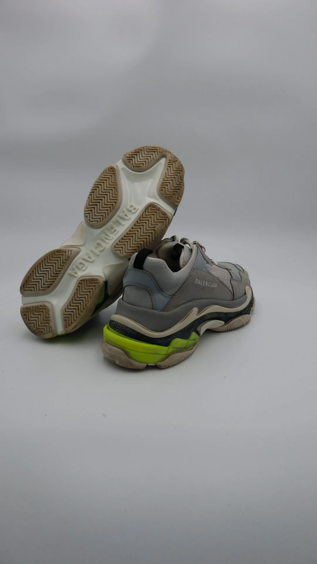 Balenciaga Triple S - Imagen 3