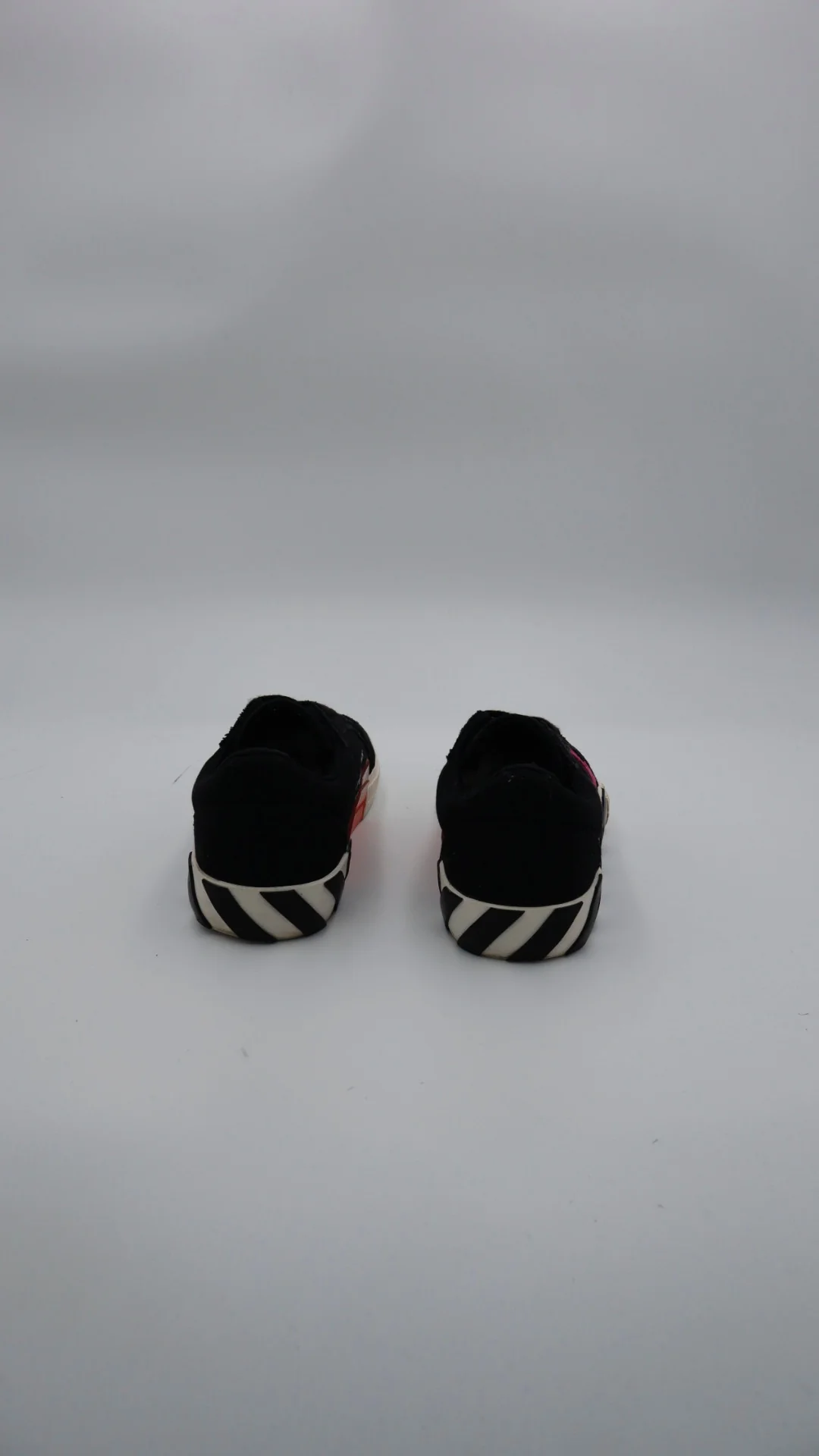 Off Vulc Low - Imagen 2