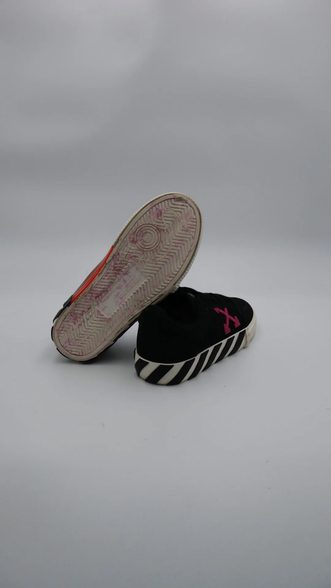 Off Vulc Low - Imagen 3