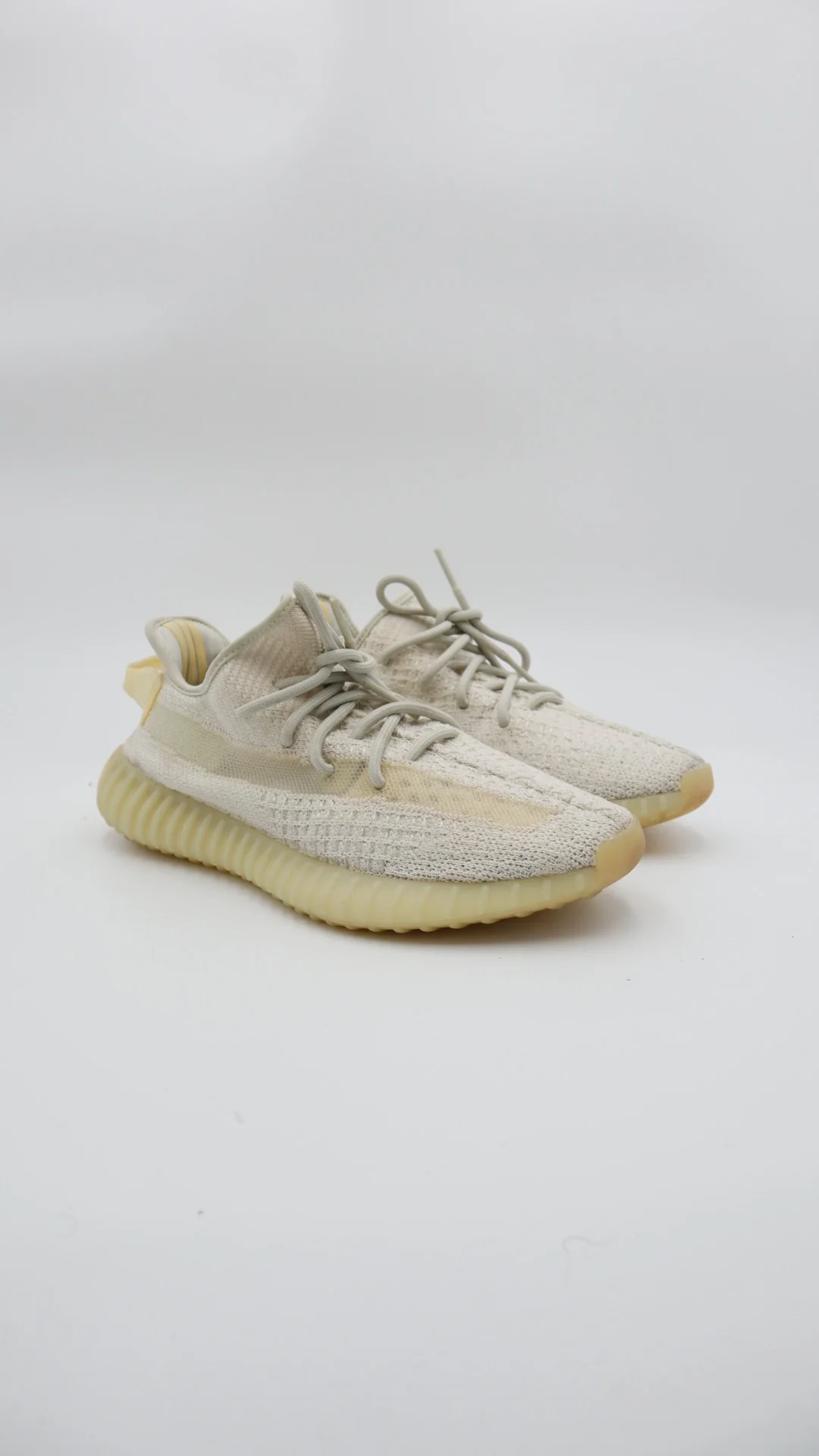Yeezy 350 Light  - Imagen 1