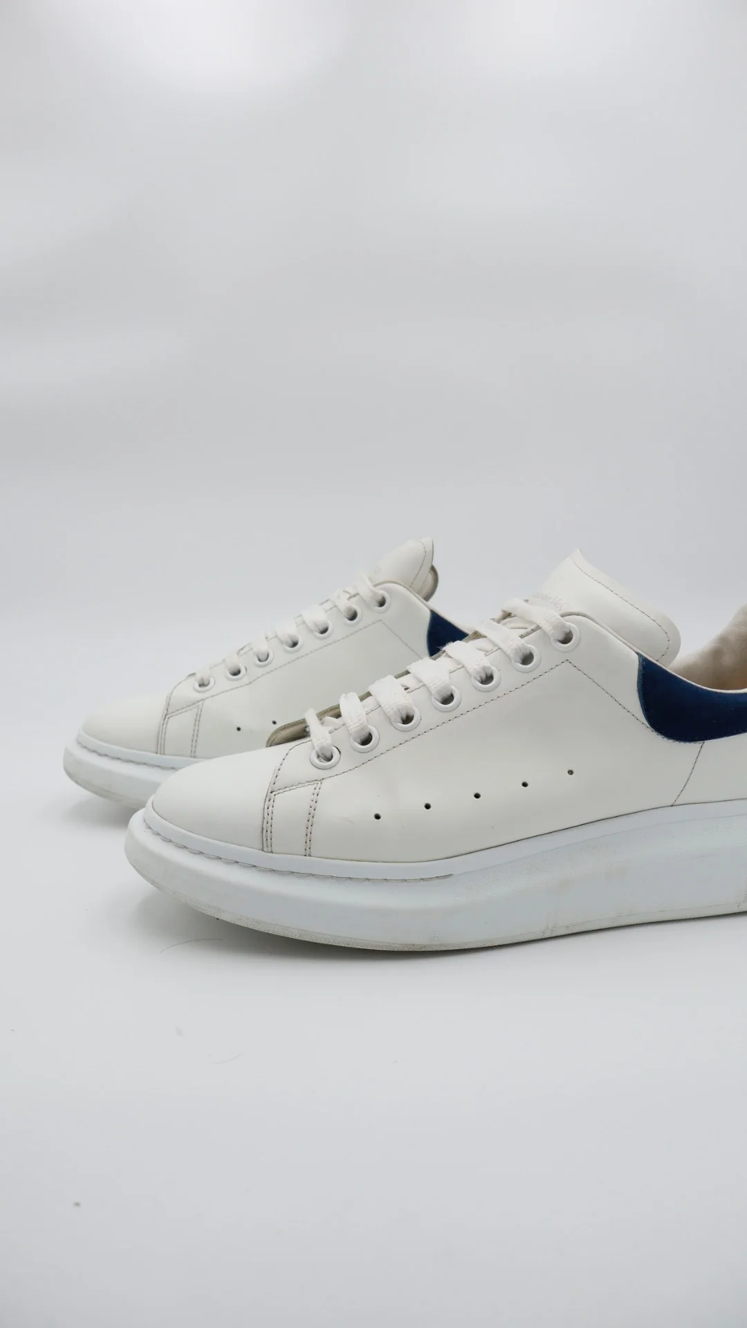 Mcqueen Navy Blue  - Imagen 1