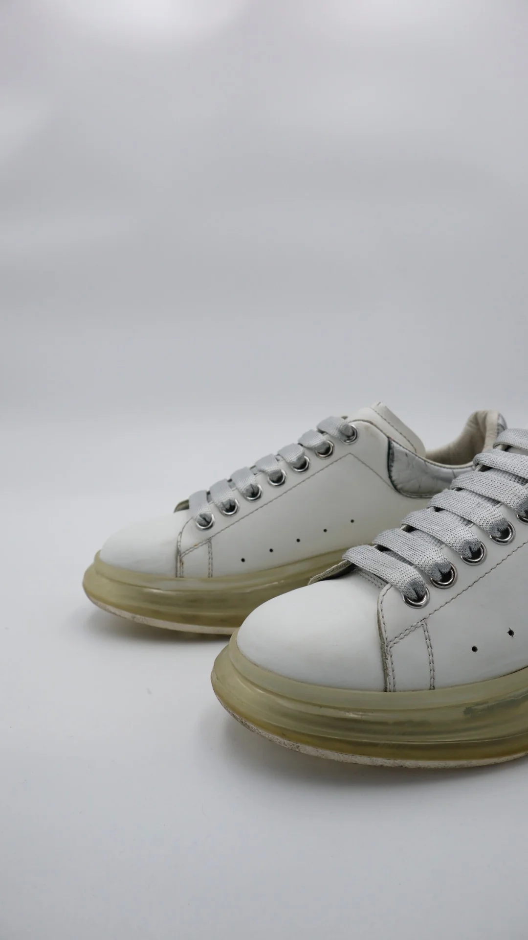 Mcqueen Valve - Imagen 1