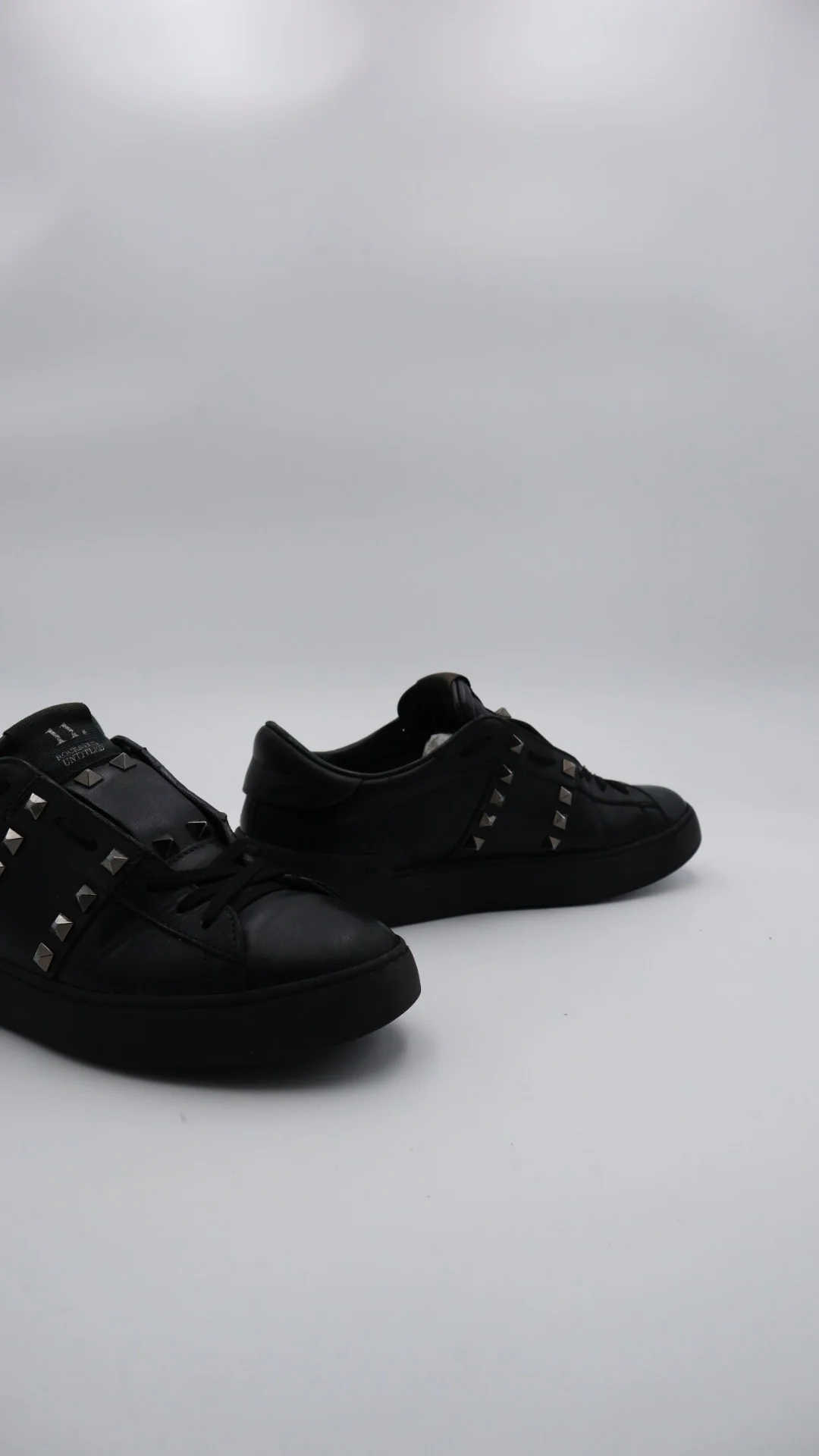 Valentino Open Spikes  - Imagen 3