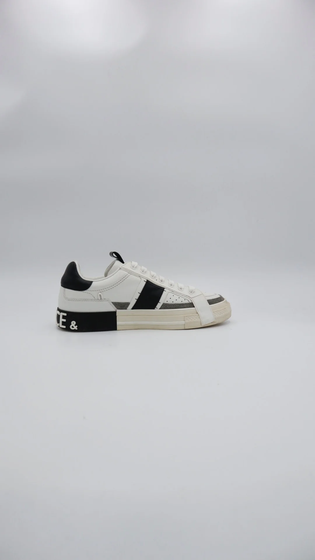 Dolce & Gabbana 2.Zero  - Imagen 2