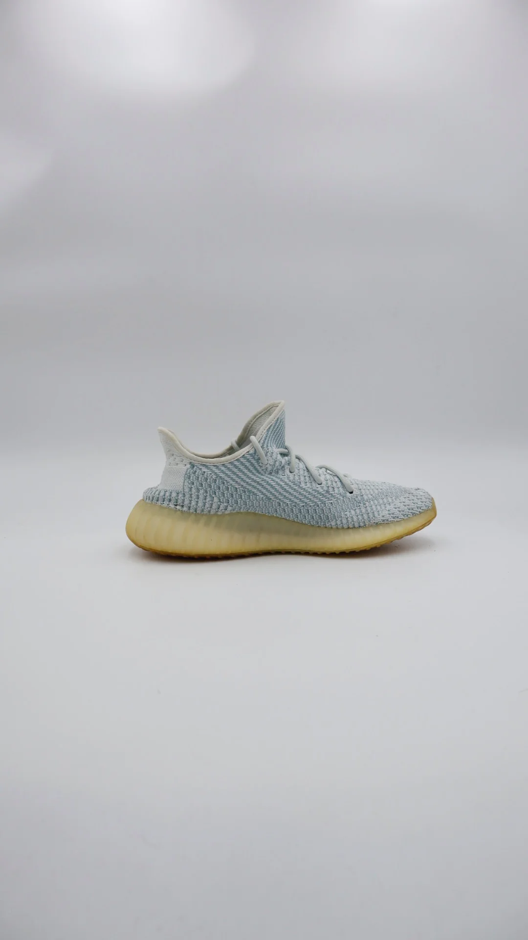 Yeezy 350 Cloud - Imagen 2