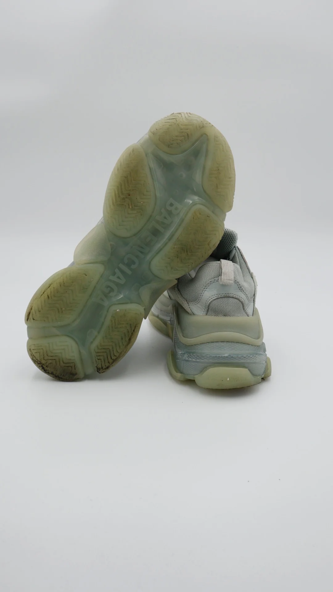 Balenciaga Triple S  - Imagen 2