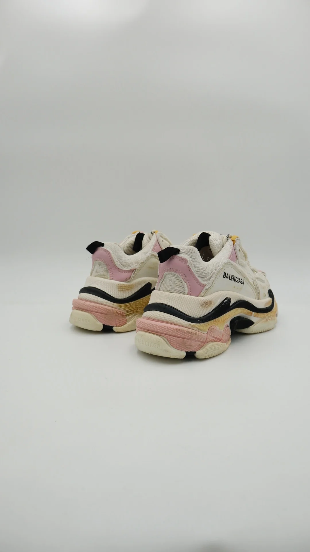 Balenciaga Triple S Estilo Sucio - Imagen 3