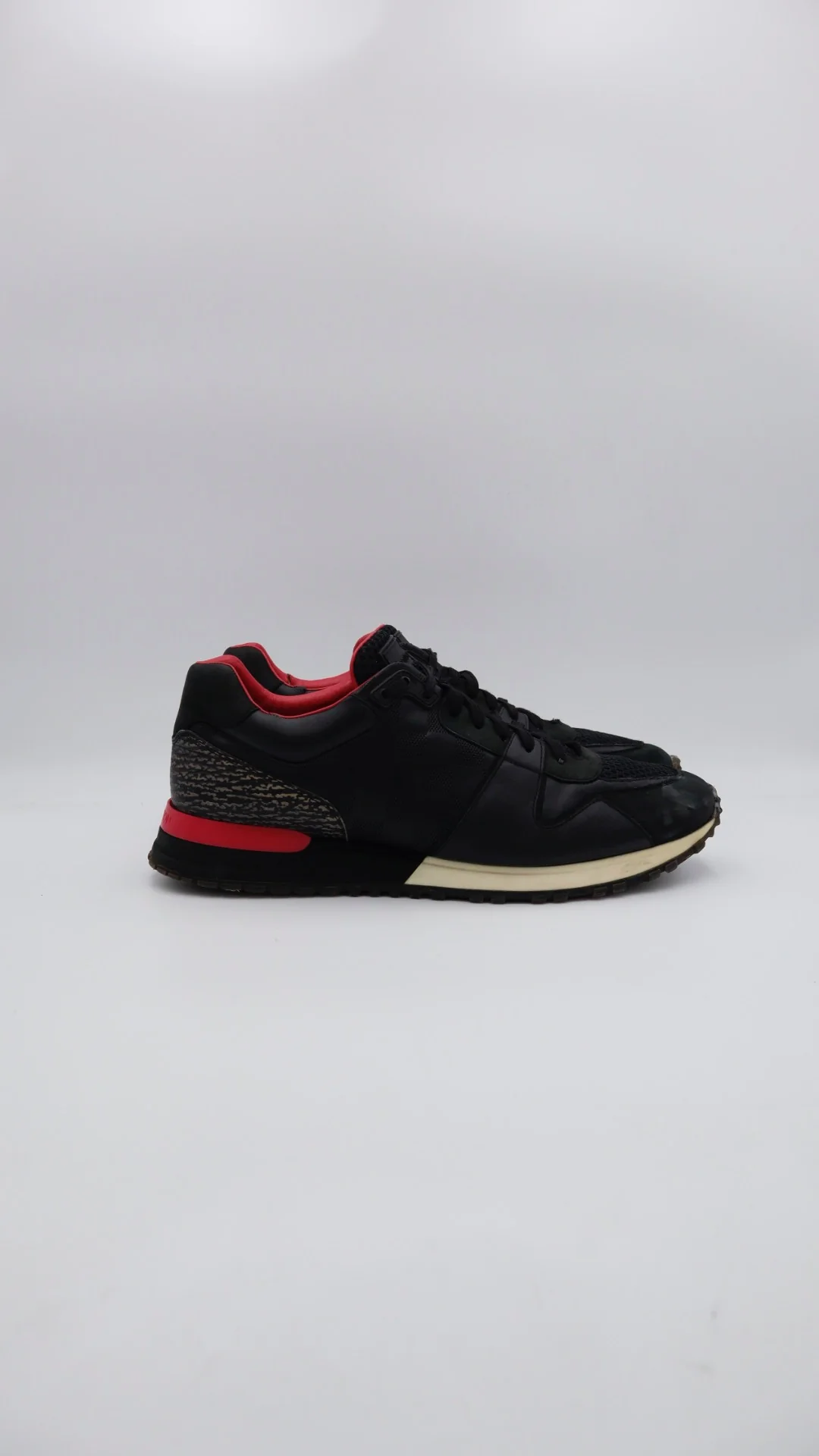 Louis Vuitton Runaway 