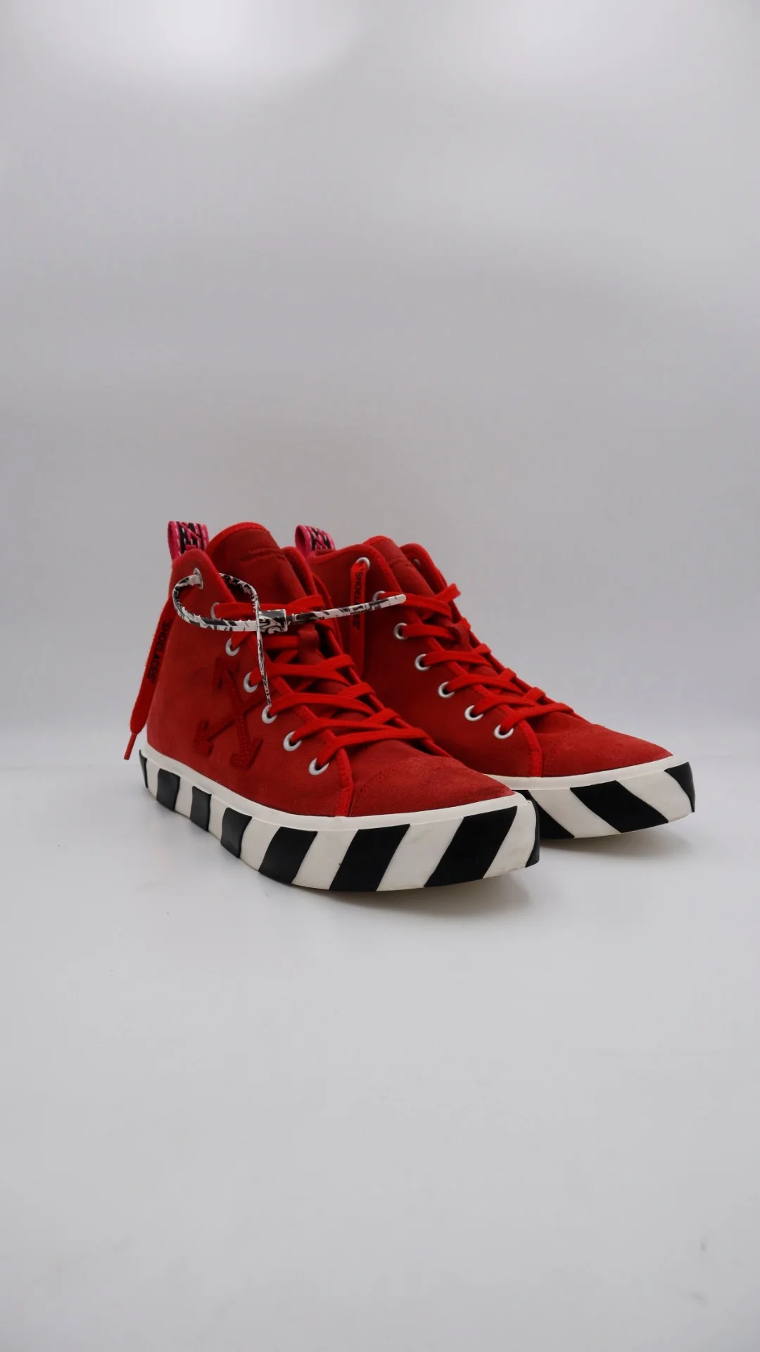 Off Vulc High - Imagen 1