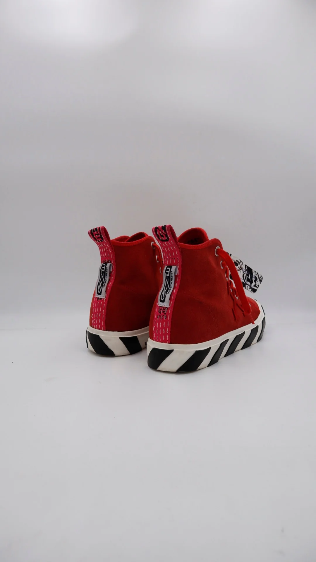 Off Vulc High - Imagen 2