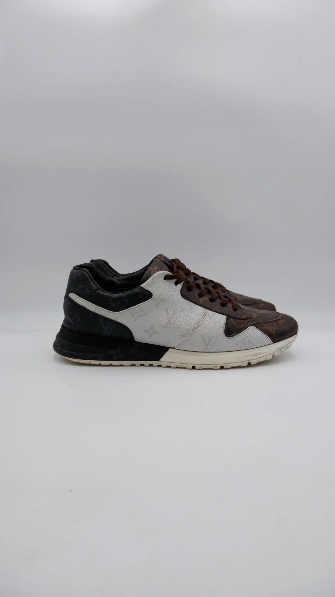 Louis Vuitton Runnaway Clásico