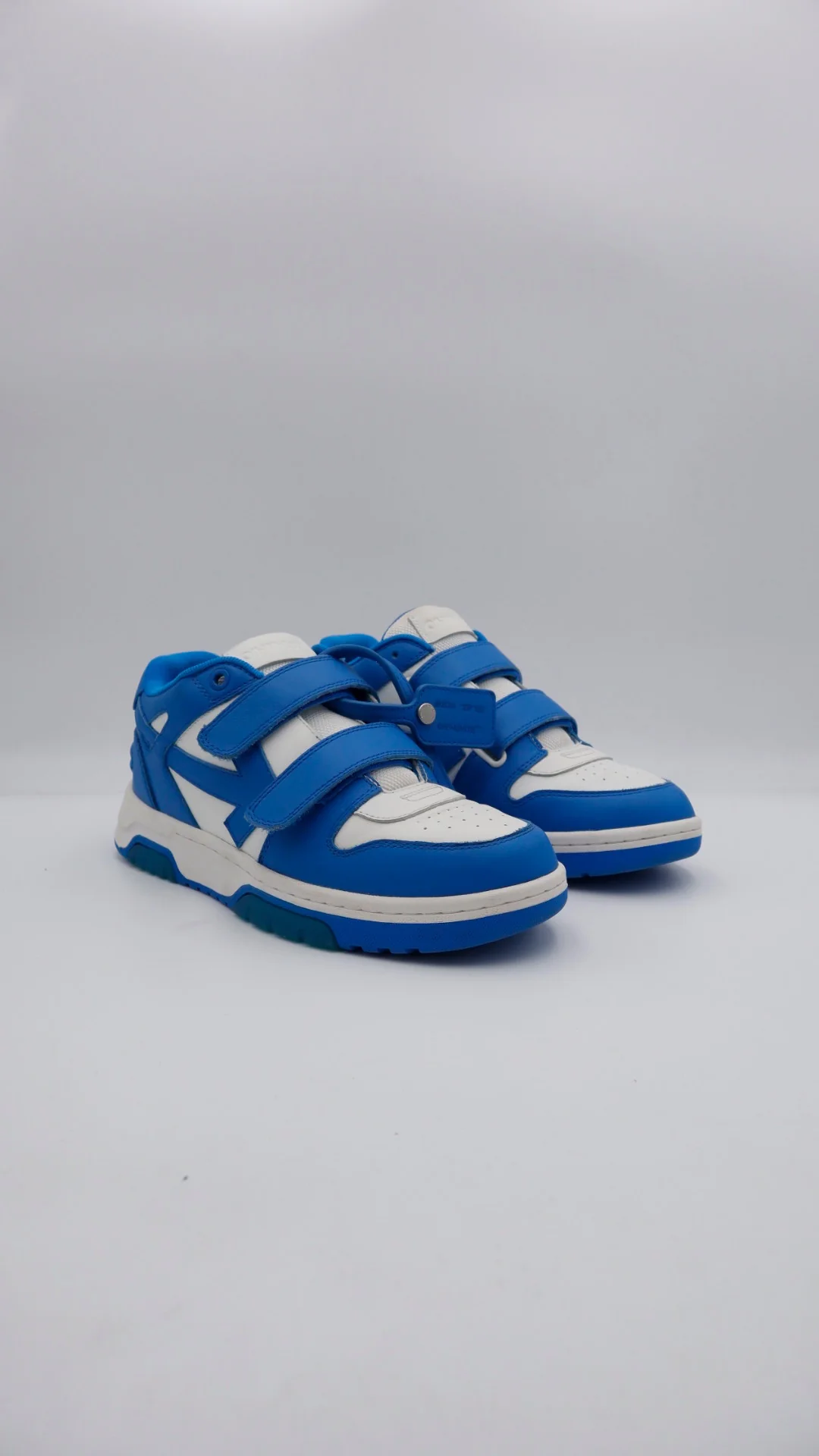 Off Out Of Office - Imagen 2