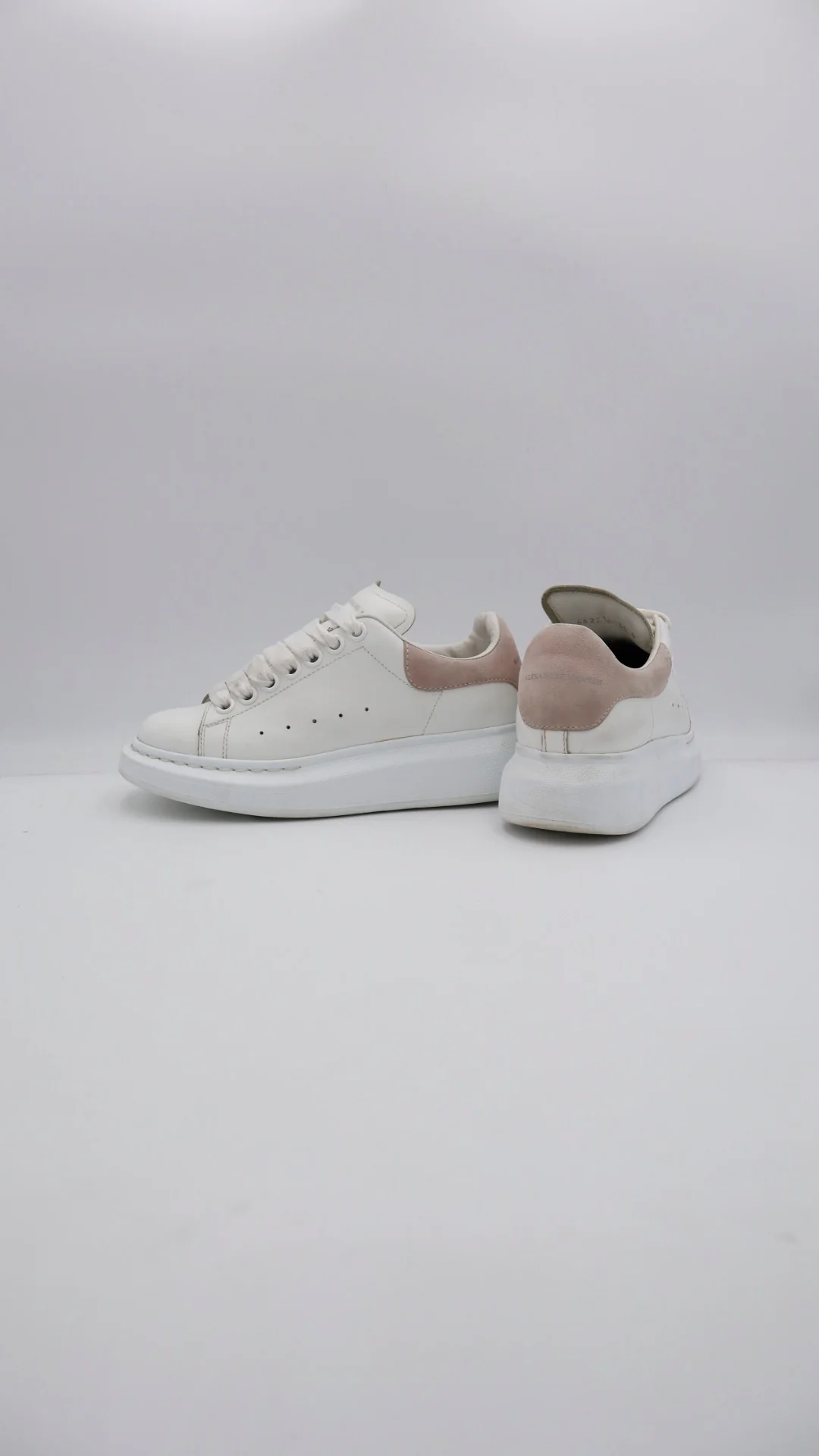 Mcqueen Pink Suede - Imagen 3
