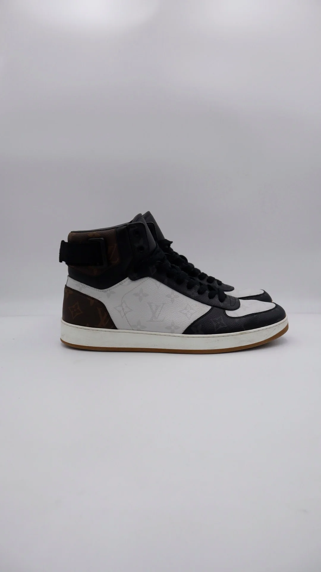 Louis Vuitton Rivioli High
