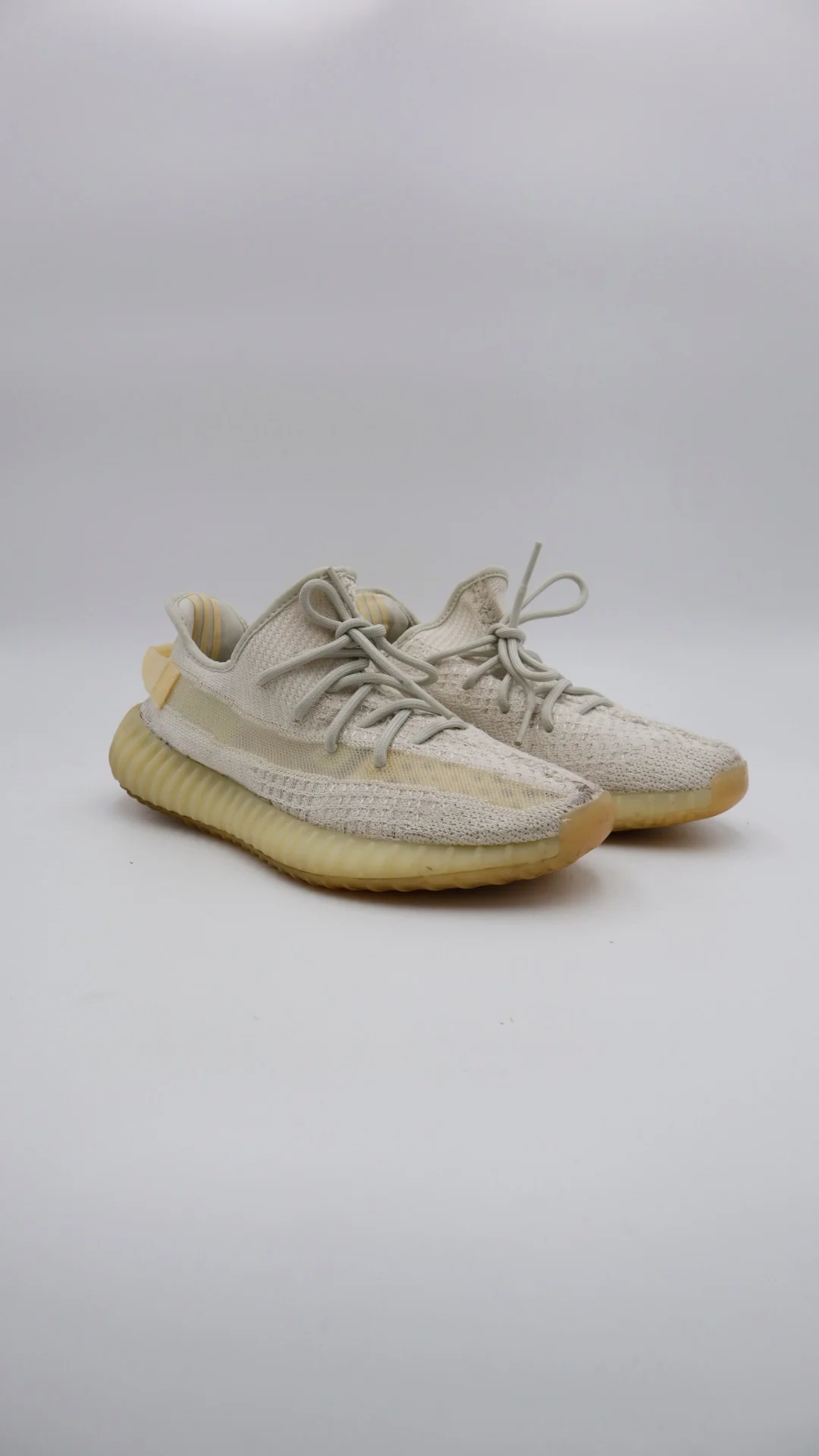 Yeezy 350 Light - Imagen 1