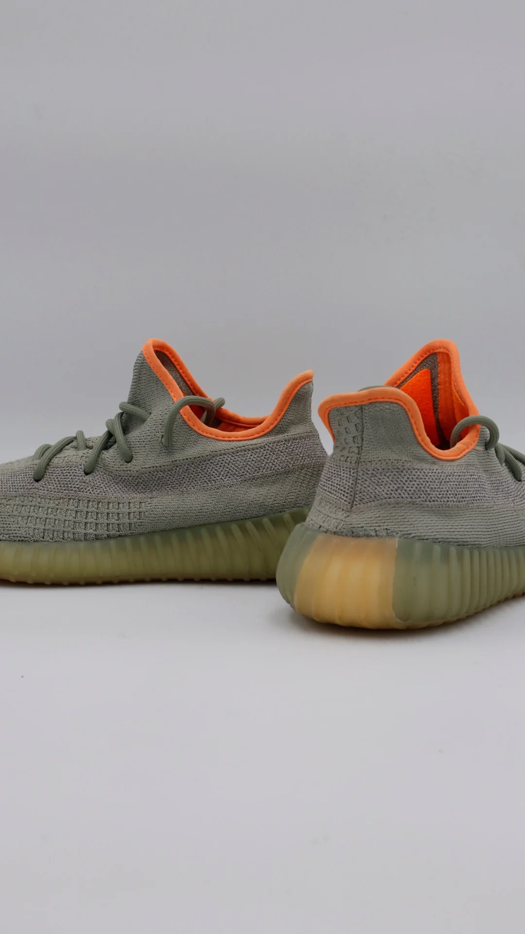 Yeezy 350 Desert Sage - Imagen 4