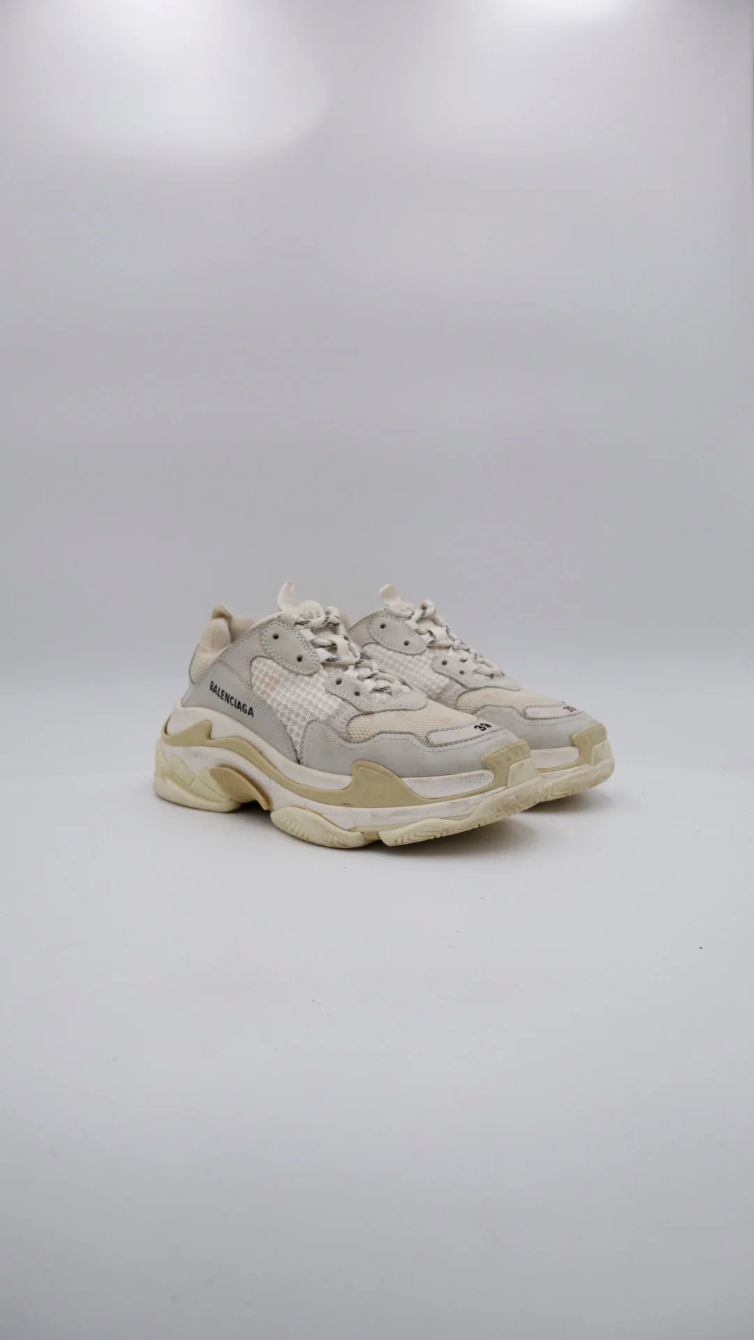 Balenciaga Triple S - Imagen 1