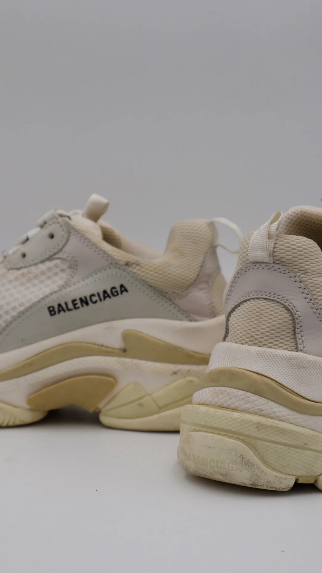 Balenciaga Triple S - Imagen 4