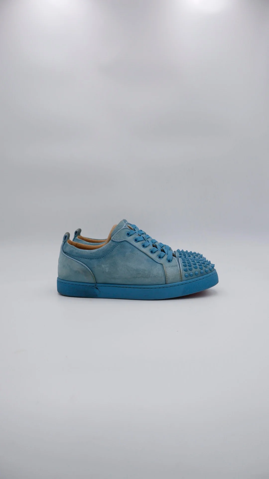 Louboutin Low