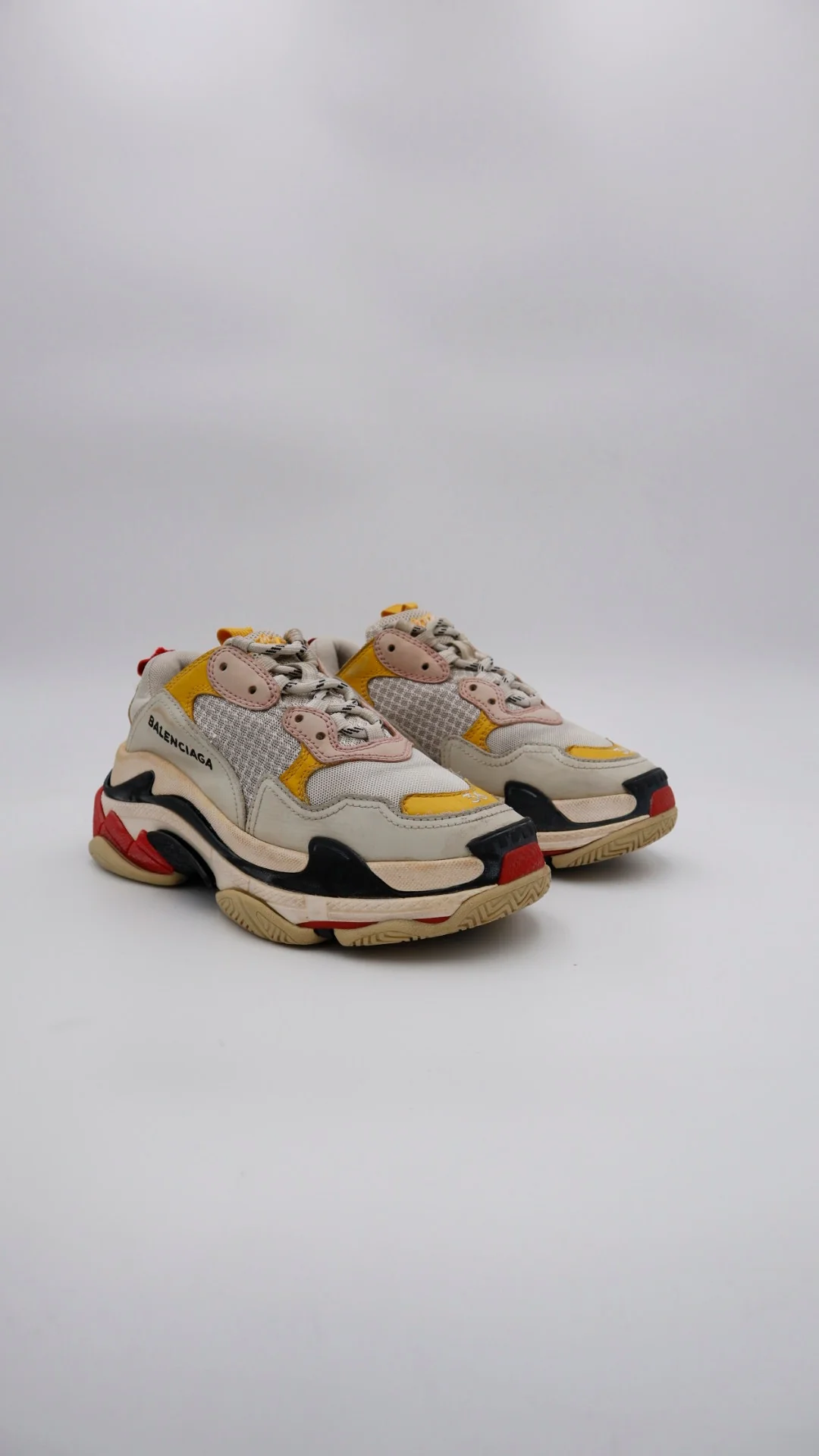 Balenciaga Triple S - Imagen 1