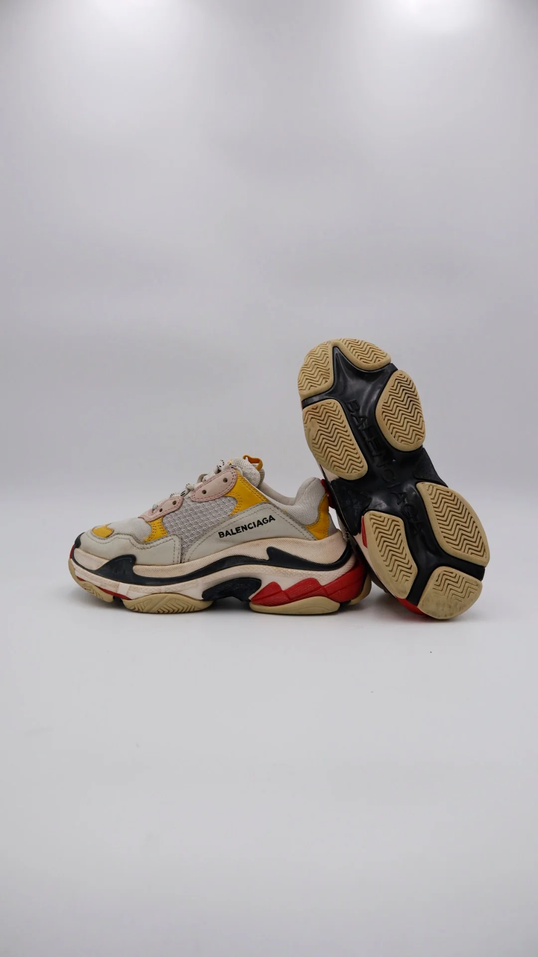 Balenciaga Triple S - Imagen 4