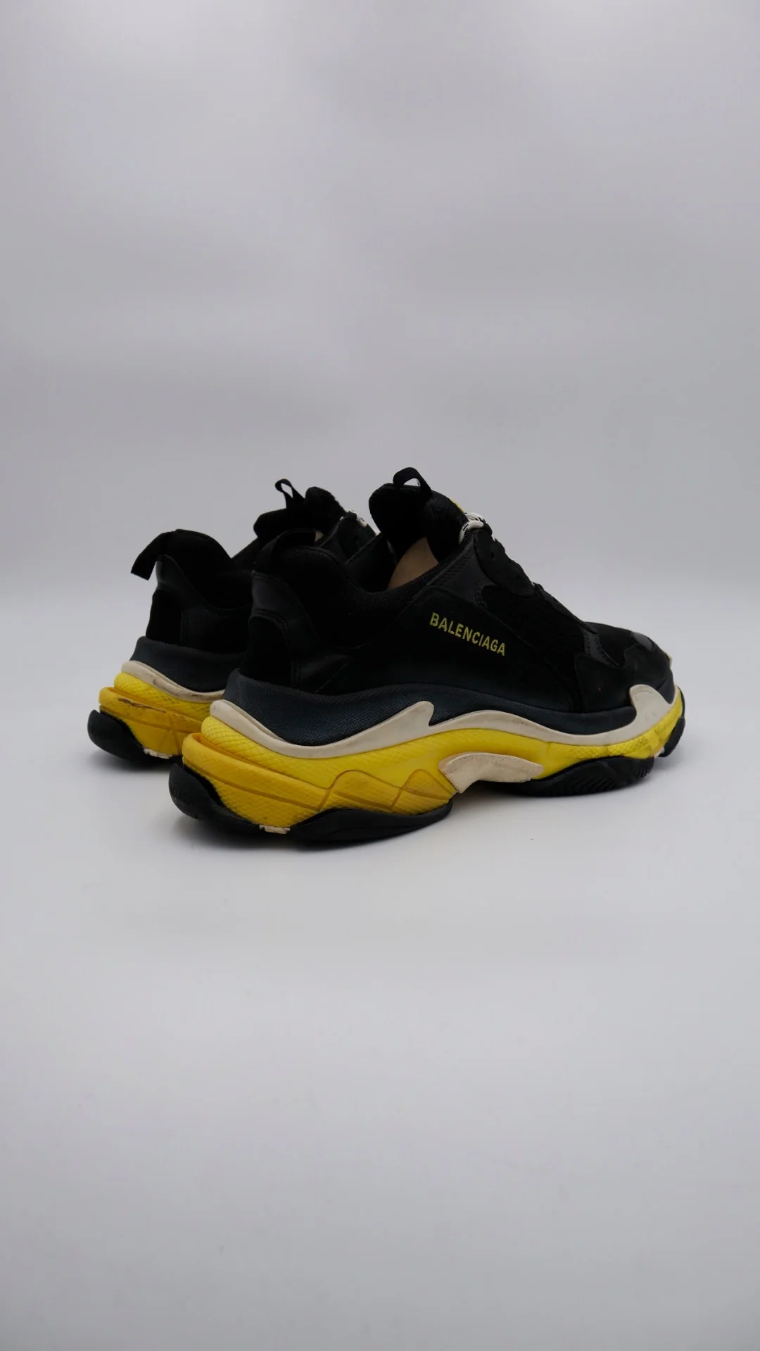 Balenciaga Triple S  - Imagen 2