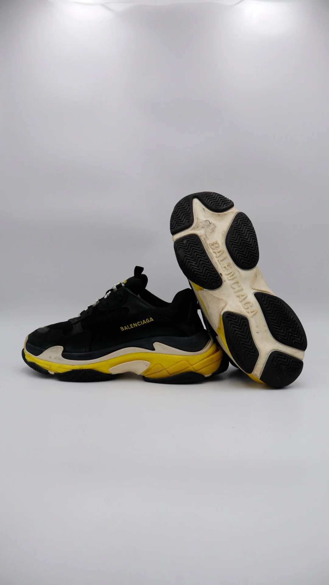 Balenciaga Triple S  - Imagen 4