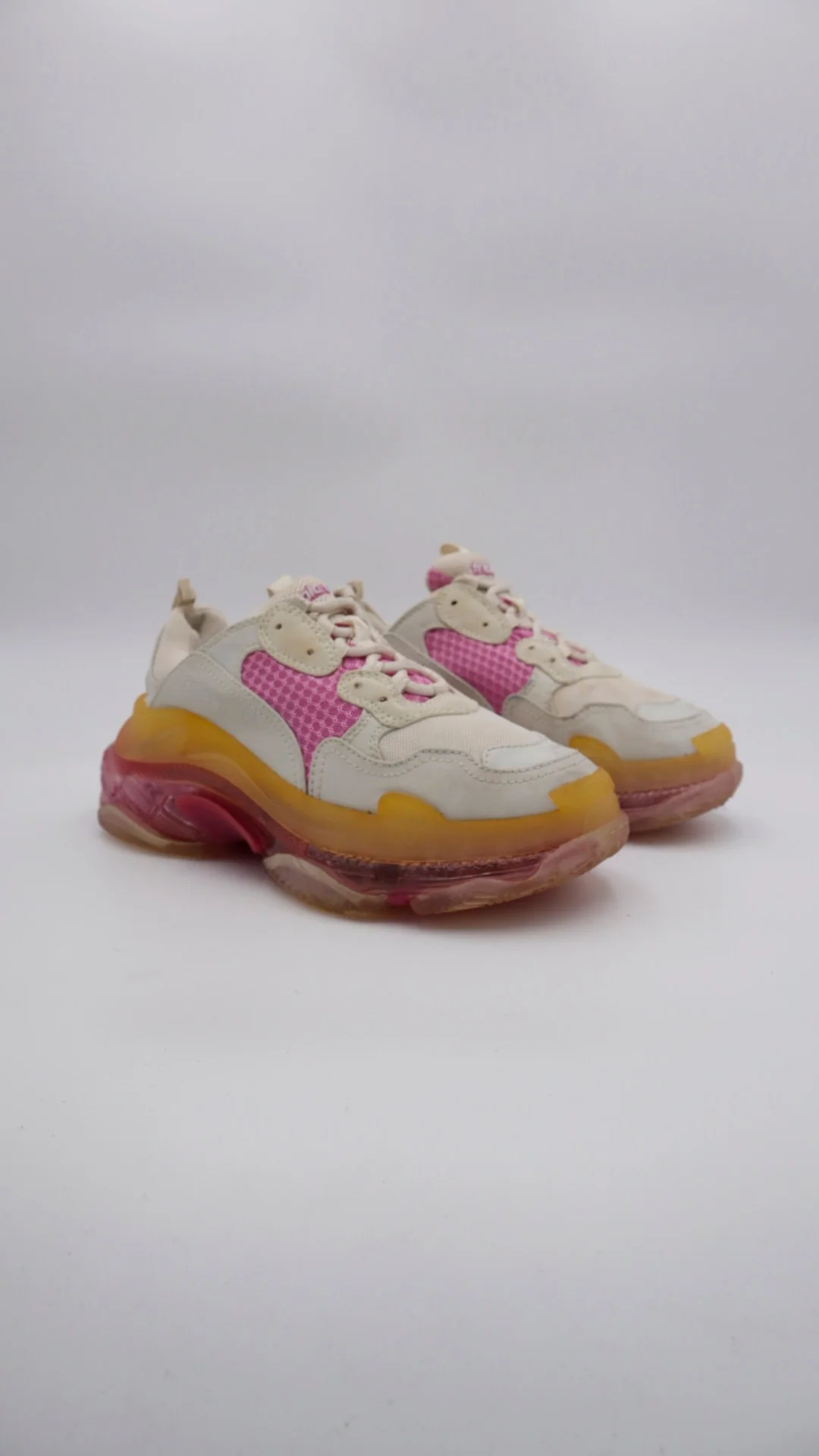 Balenciaga Triple S - Imagen 1