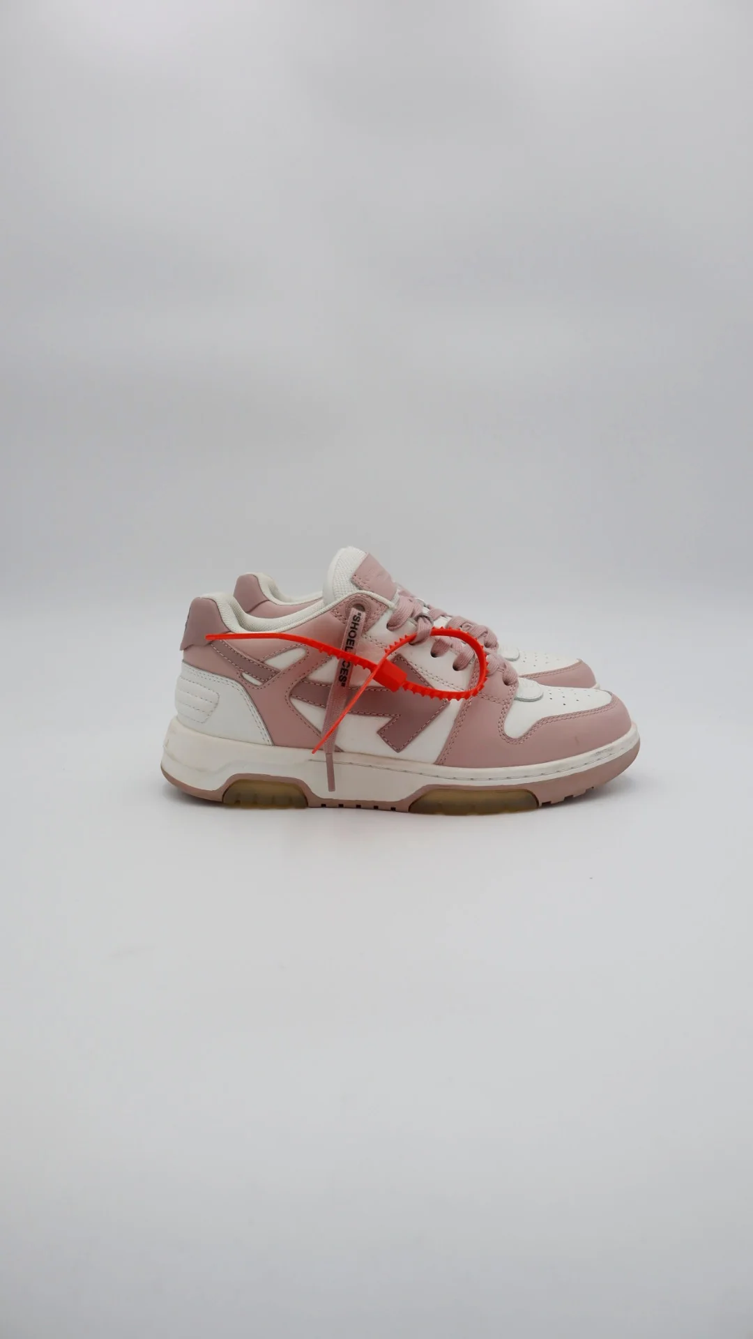 Off OOO Pink White